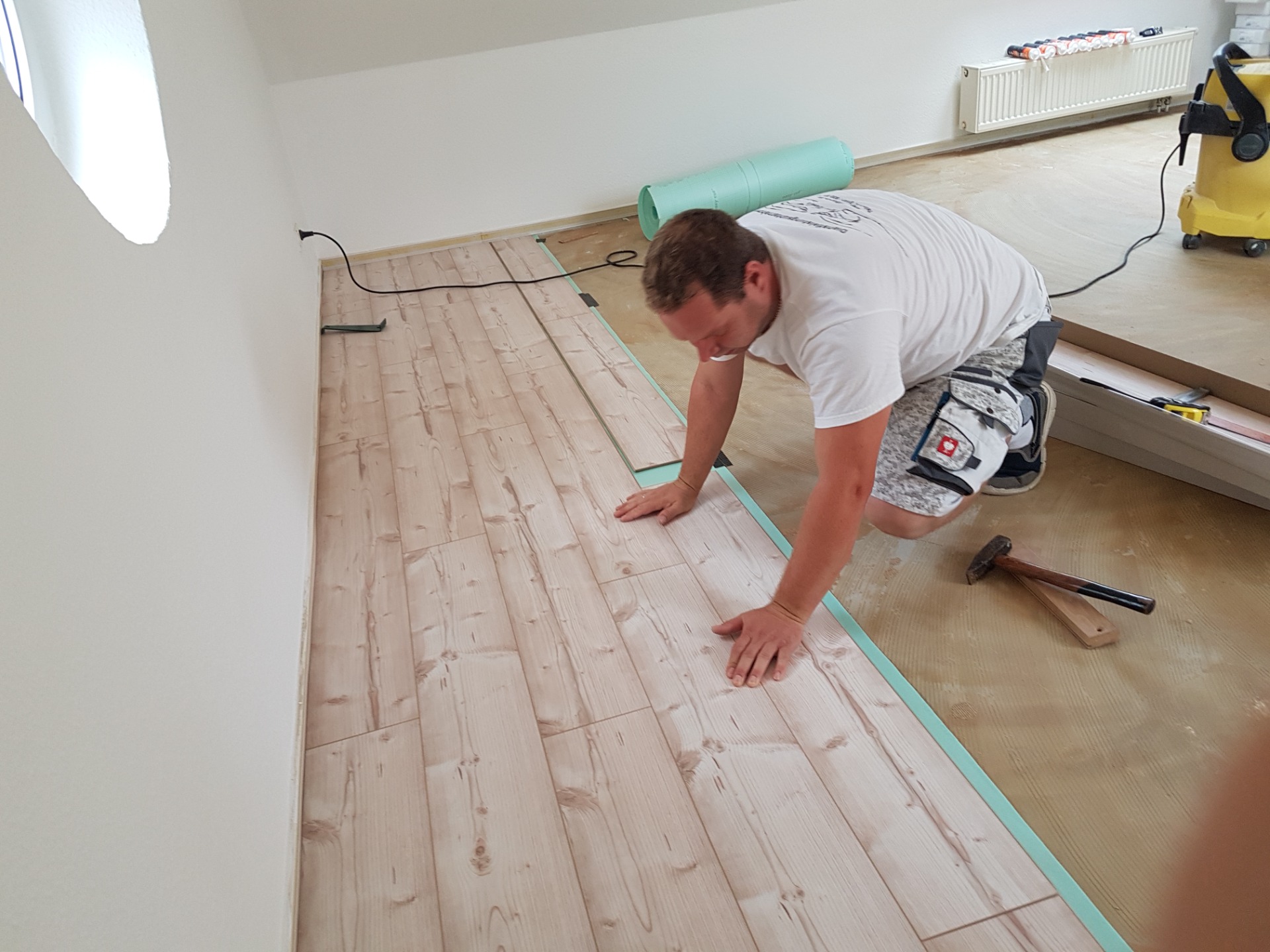 Bodenverlegung durch RentHands auf Rügen